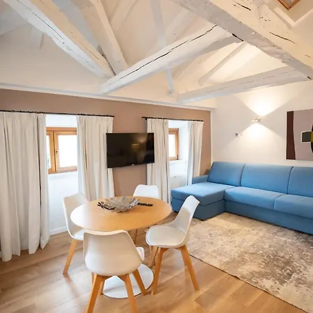 Lägenhet Grand Duchi D'aosta Trieste