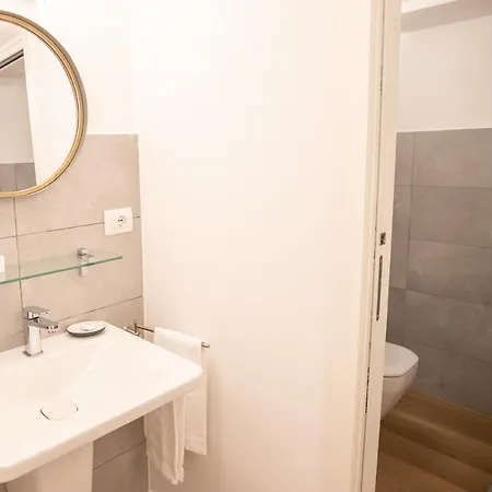 Grand Duchi D'aosta Trieste