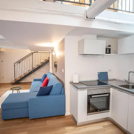 Grand Duchi D'aosta Triest