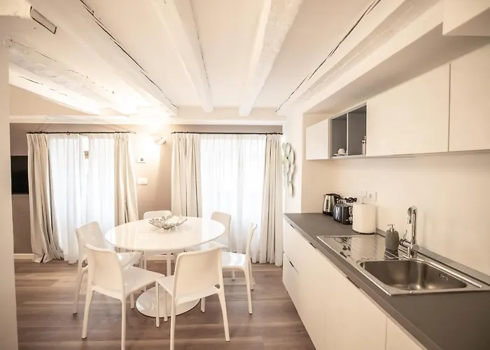 Apartment Grand Duchi D'aosta *