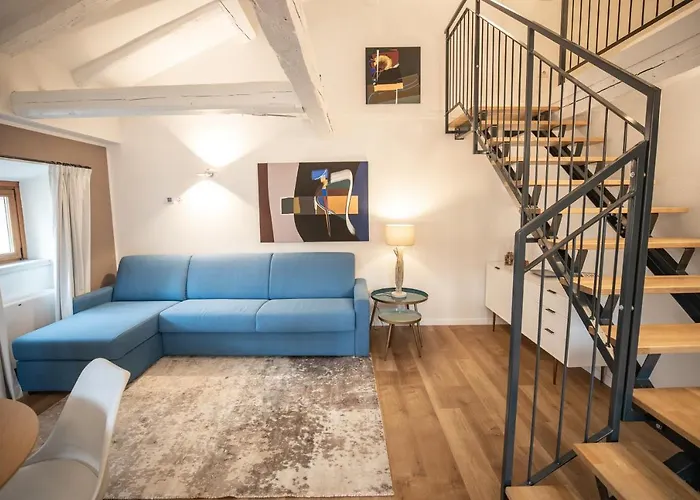 Grand Duchi D'aosta * Trieste