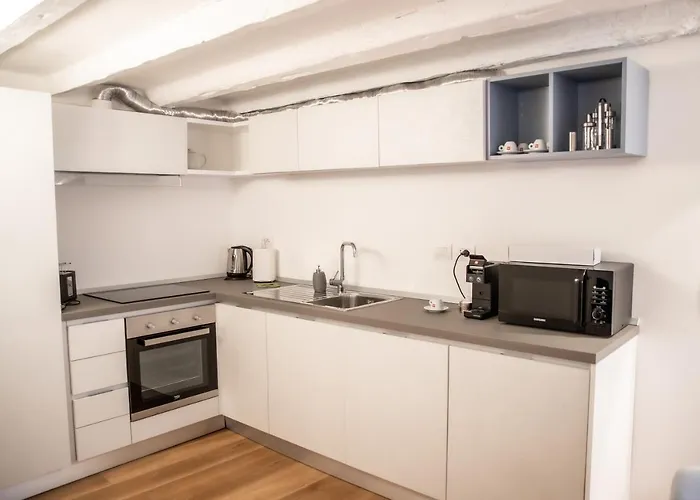 Grand Duchi D'aosta * Terst